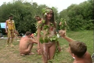 Enature - Mother Naturists - What the Concept of Naturist Recreation Entails