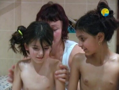 Naturist Freedom: Girls In Sauna upd - Nudist families: open materials for connoisseurs