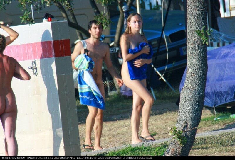 Naturism big photo gallery - A closed community of naturists