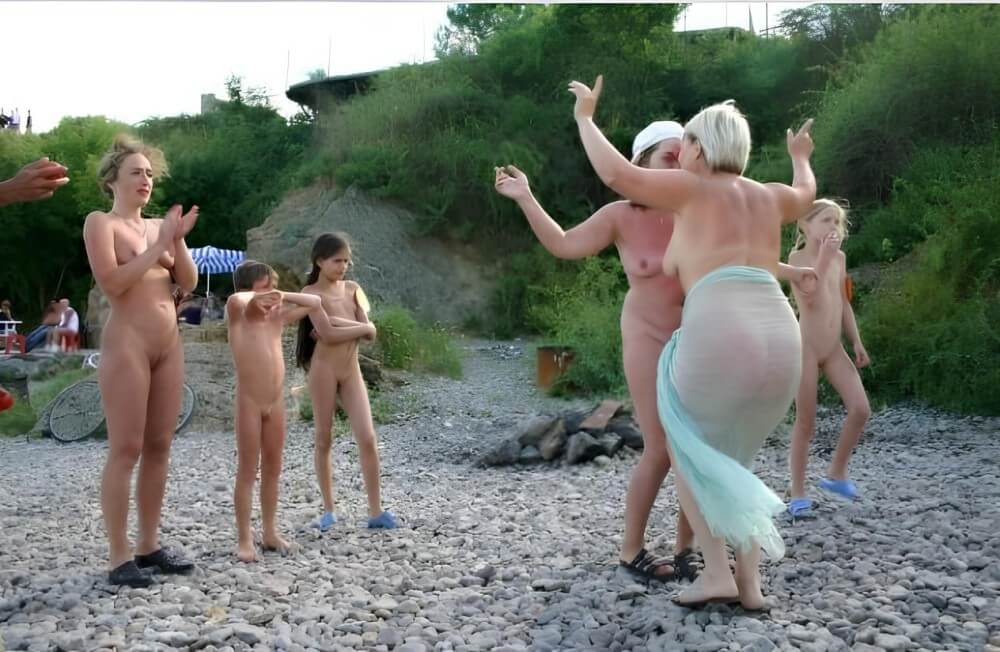 Dances on a beach pics - Freedom is an integral part of naturism