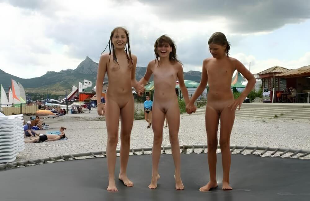 Trampoline pics - We are naked in the bosom of nature