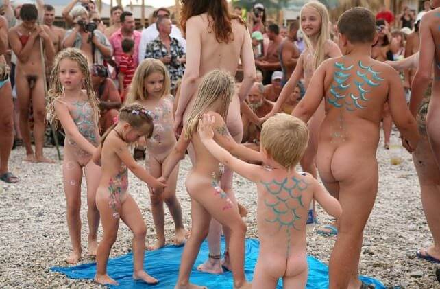 Large photo gallery nudism - Nudity in naturism is an expression of respect for oneself and the world around us