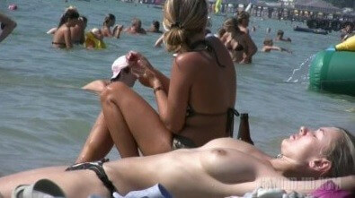 Sun Worshippers 1 - What is naturist tourism